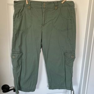 🌼Gloria Vanderbilt capris🌼